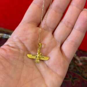 گردنبند طلا طرح فروهر
