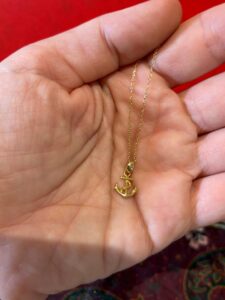 گردنبند طلا طرح لنگر کشتی